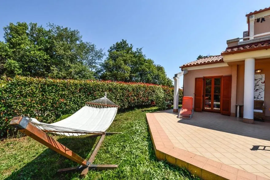 Volme Apartment Banjole Croatia